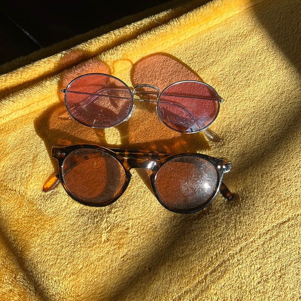 Woman’s sunglasses